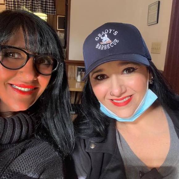 Meet your Posher, Tana - Picture 1 of 1